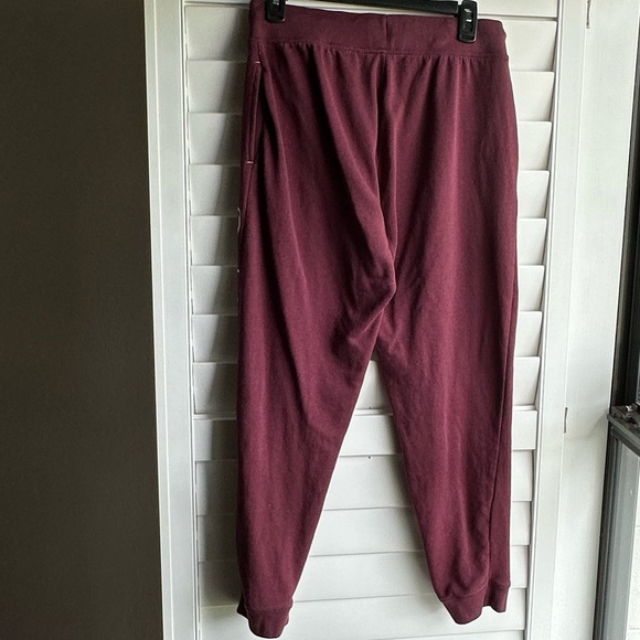Calvin Klein Women's Pajama Pants in Gray and Burgundy - Picture 5 of 9